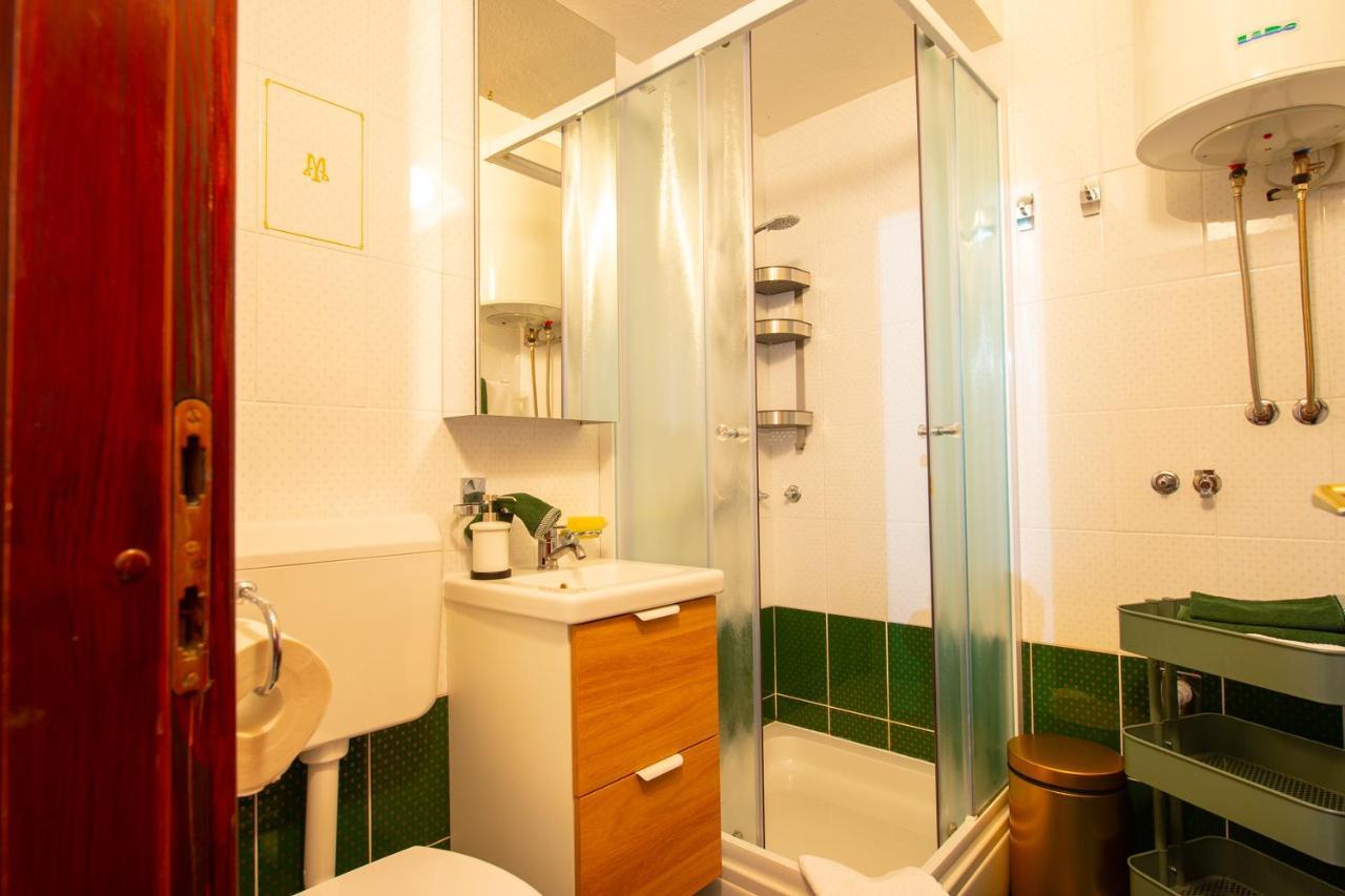 Apartments Ela 诺瓦利娅 外观 照片